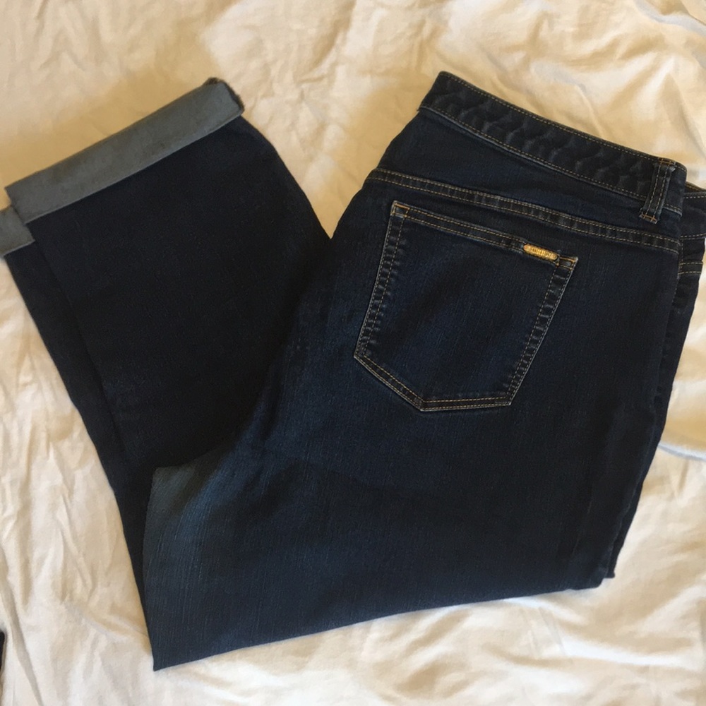 Jennifer Lopez Jean Capri
